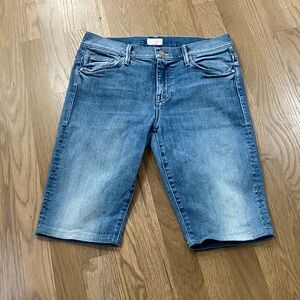 Mother Women's Undone Hem Weekender Blue Light Wash Denim Bermuda Jean Shorts